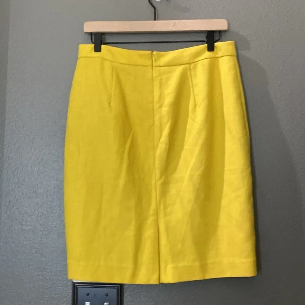 Cabi 992 Curry Marigold Yellow Skirt